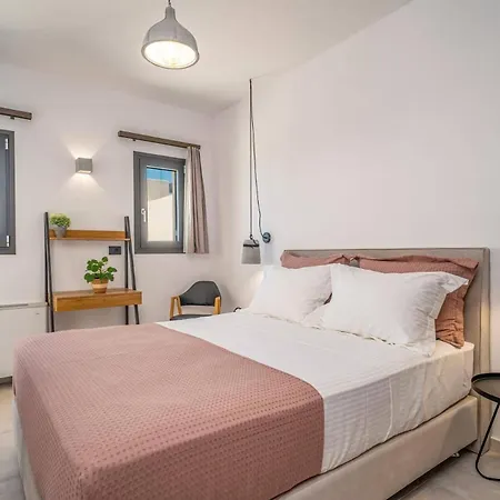 Villa Straw By Mousata